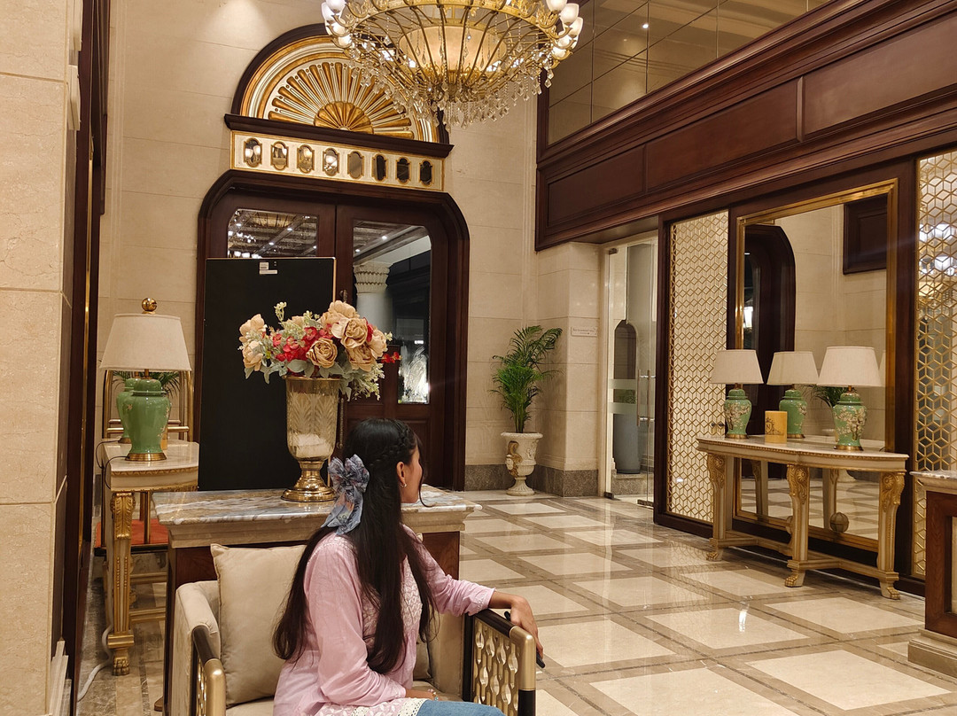 The Grand Nirvana Hotel and Resort主图