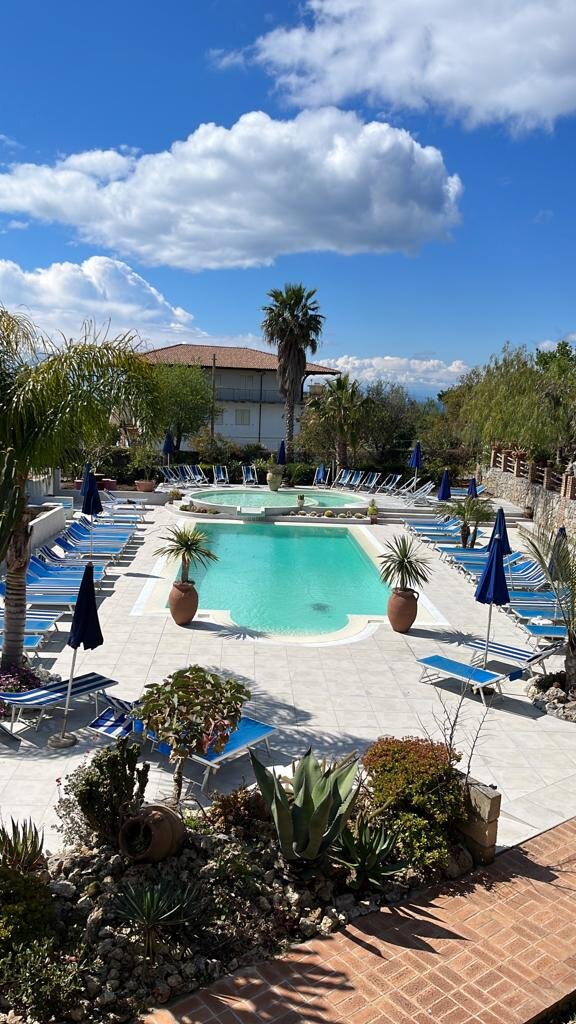 Agriturismo Heaven-泳池