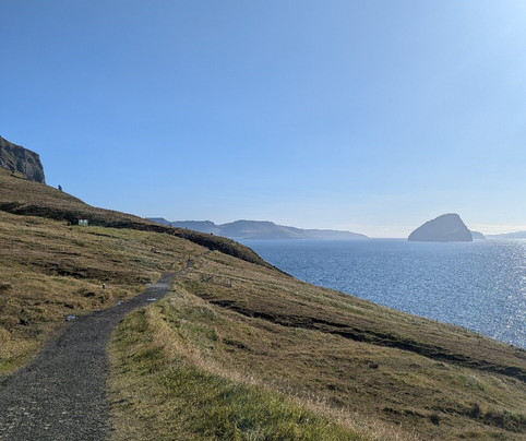 Trøllkonufingur-Sandavagur必去景点