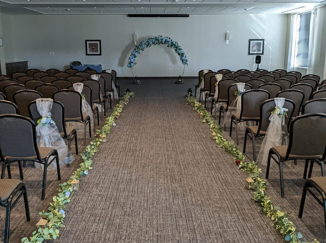 Four Points by Sheraton Sherwood Park主图