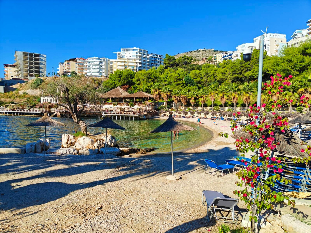 Santa Quaranta Seaside Beach-沙兰德必去景点