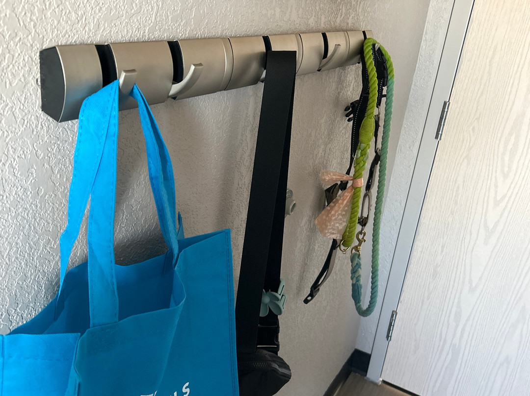 Home Inn Express Medicine Hat主图