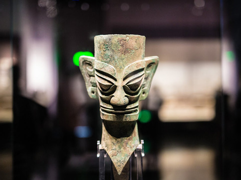 Manjing Travel-成都必去景点