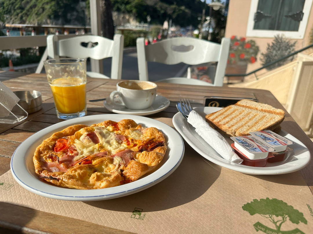 Zefiros Hotel Corfu主图