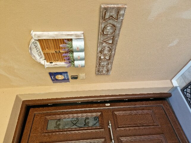 Xenónas Goúsias主图