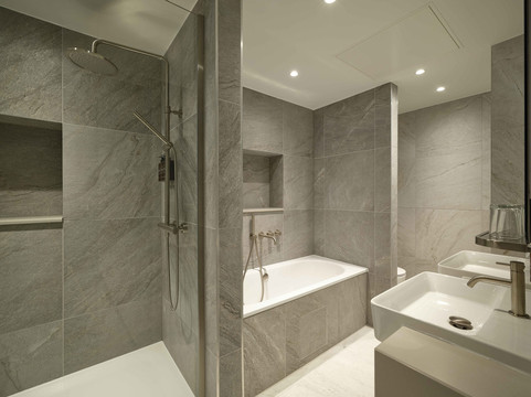 The Resident Edinburgh主图