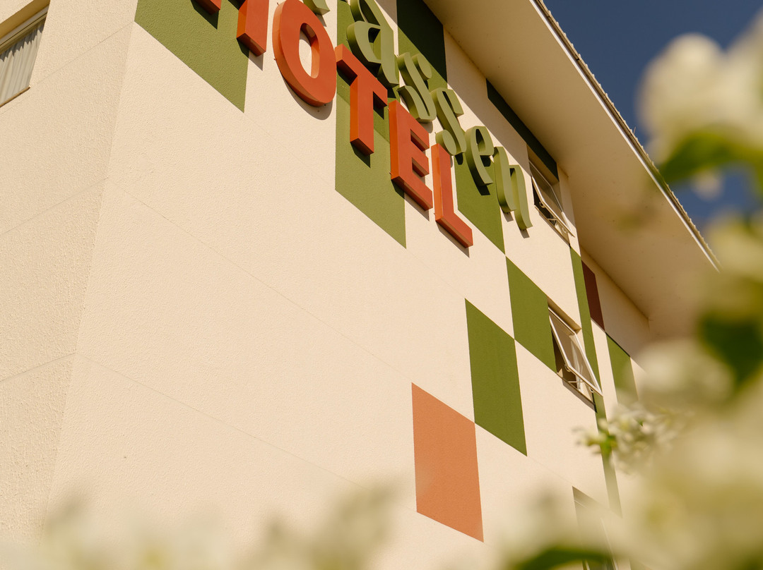 Strassen Hotel主图