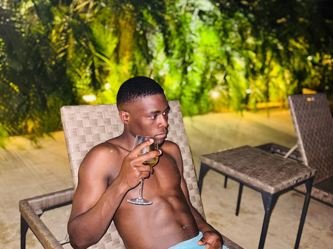 Star Land Hotel Bonapriso主图