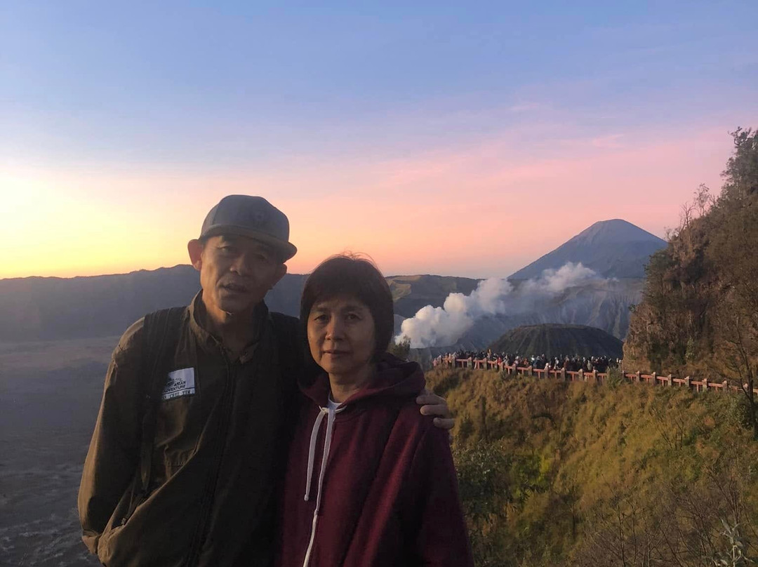 Bromo Ijen Sewu Waterfall景点图片