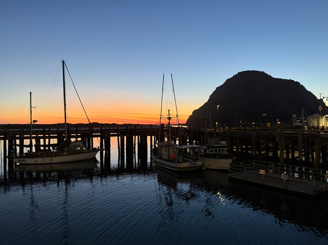 比池邦伽罗套房&酒店主图