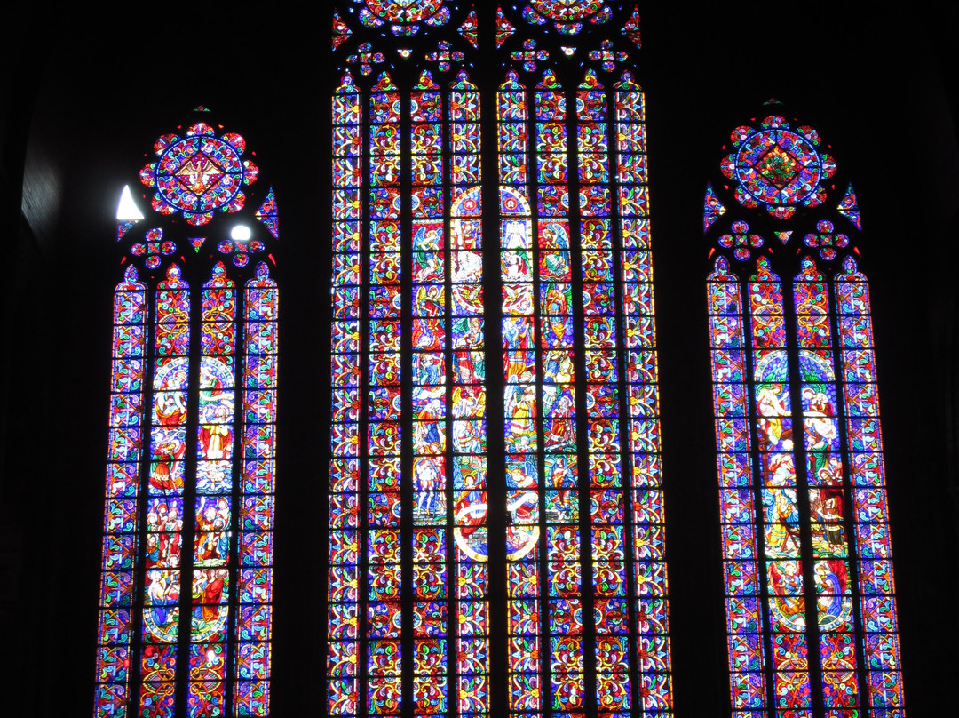 Eglise Saint-henri-Woluwe-Saint-Lambert必去景点