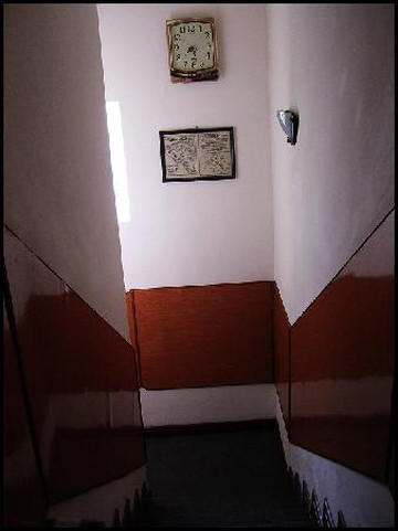 皇后大酒店主图