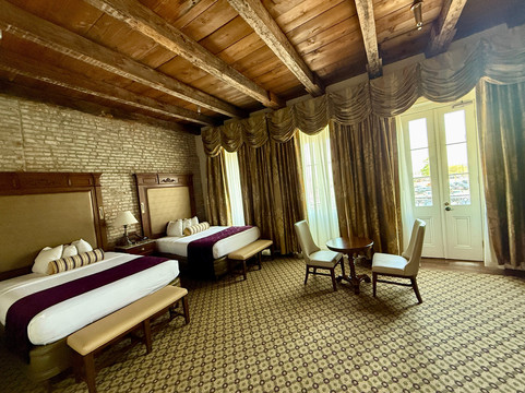 法国市场旅馆主图