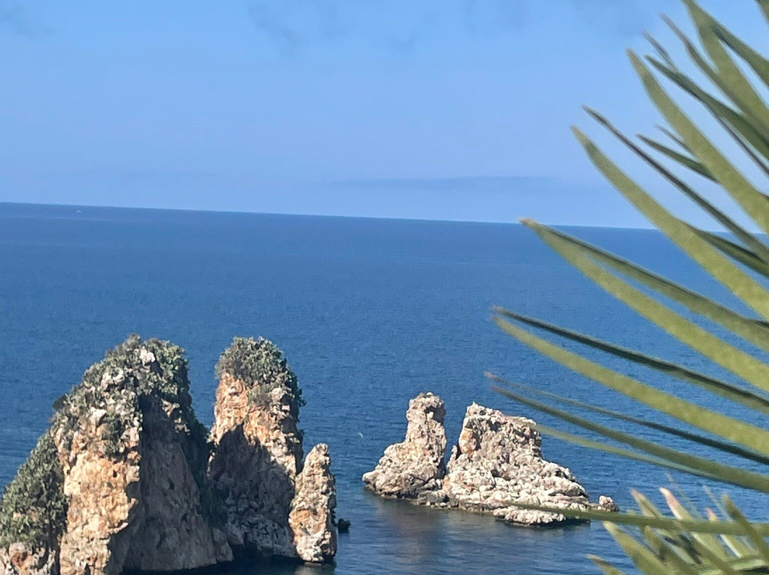 Spiaggia dei Faraglioni-Scopello必去景点