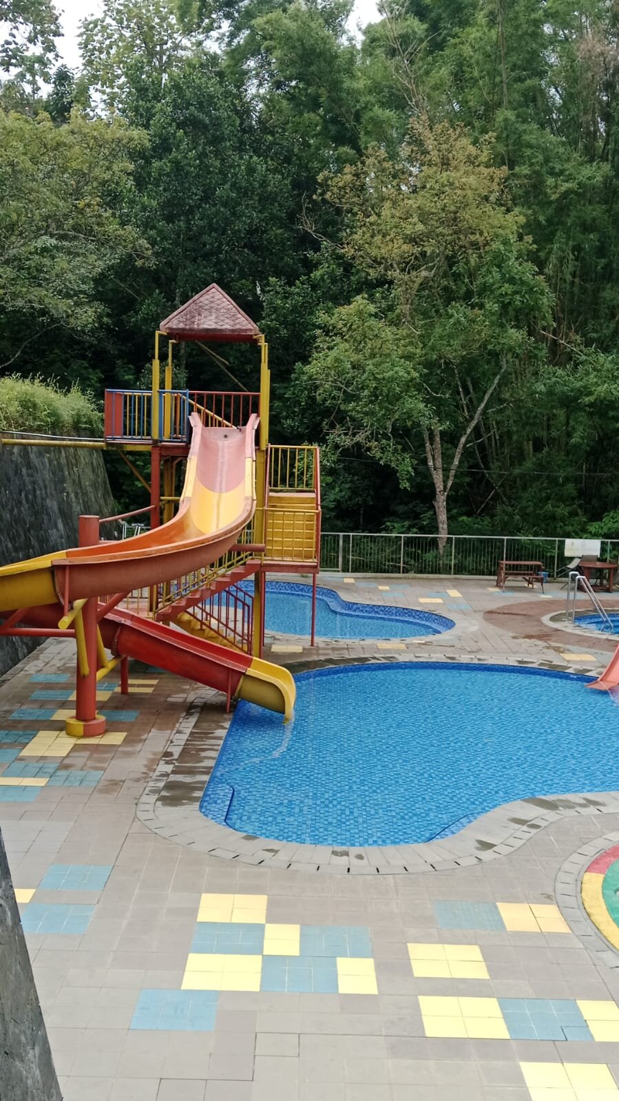 Green Valley Resort Bandungan-官方