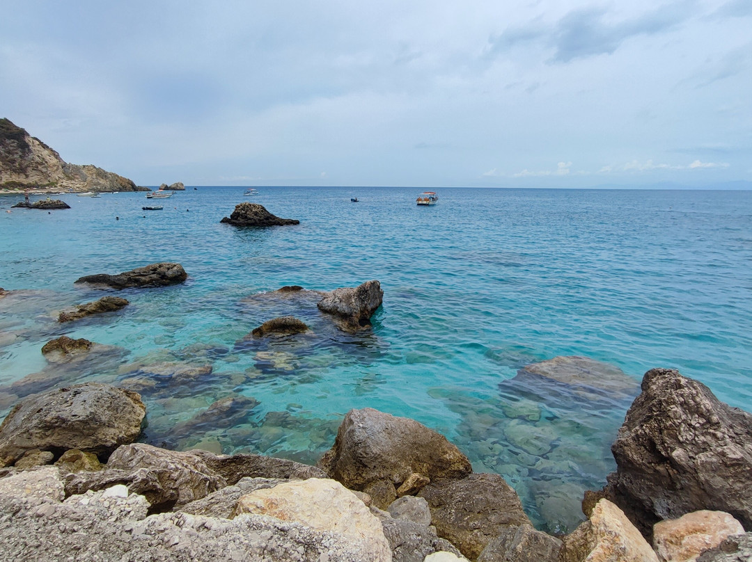 Tsoukalades Beach-Tsoukaladhes必去景点