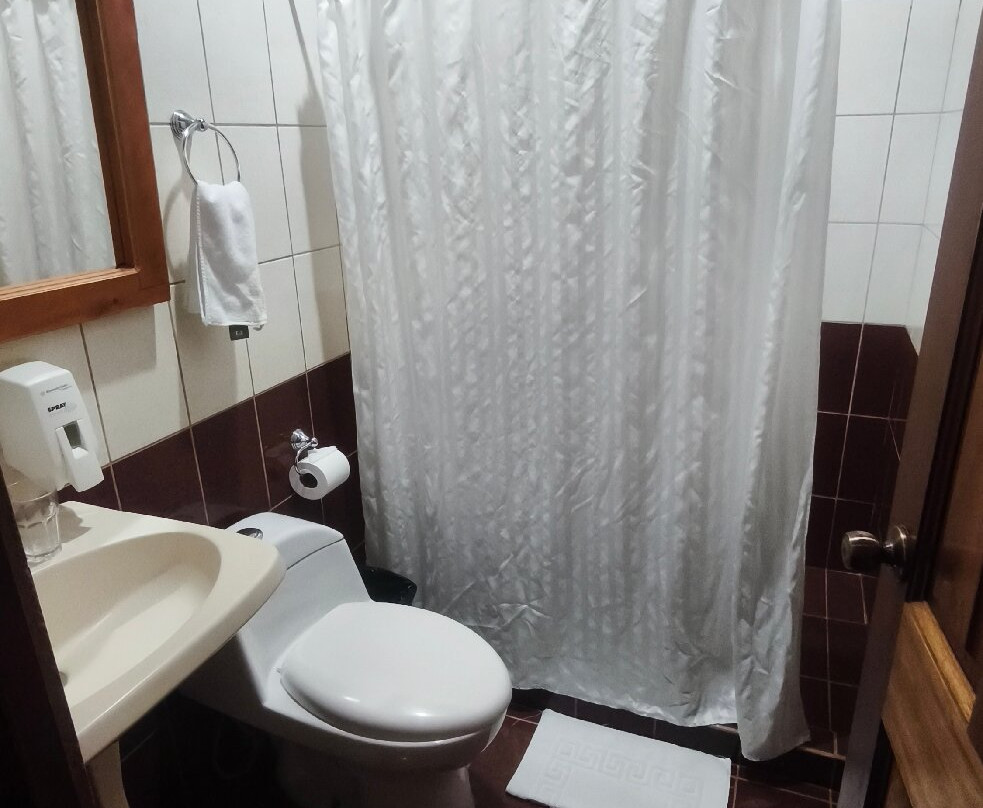 Hotel Cipreses Monteverde主图