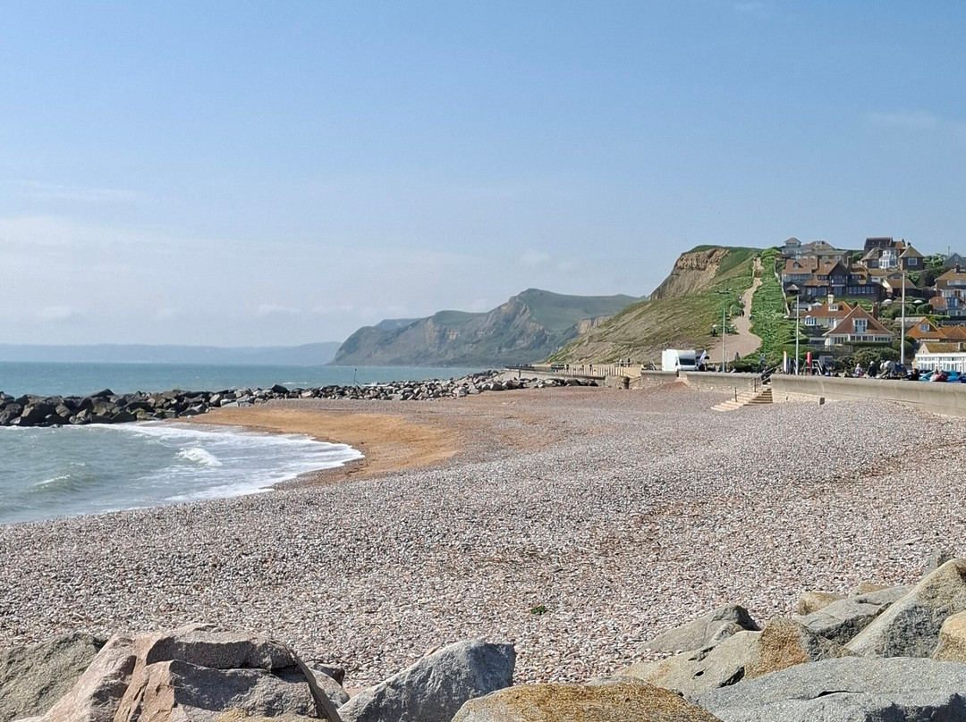 West Bay West Pier-West Bay必去景点
