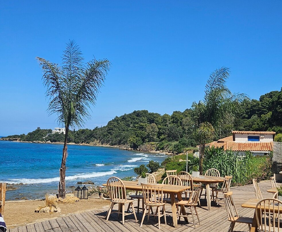 PHEIA, Vriniotis Resorts主图