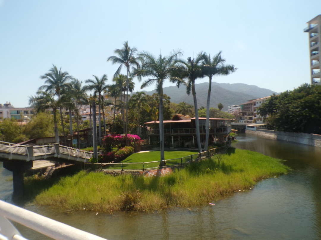 Isla Cuale-瓦拉塔港必去景点