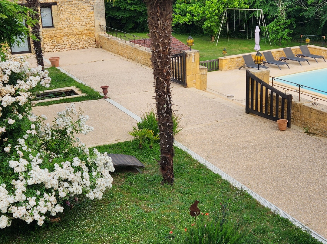 罗马别墅酒店主图