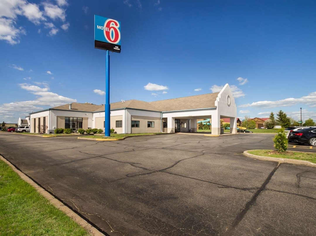 Weston酒店住宿-Motel 6 Rothschild