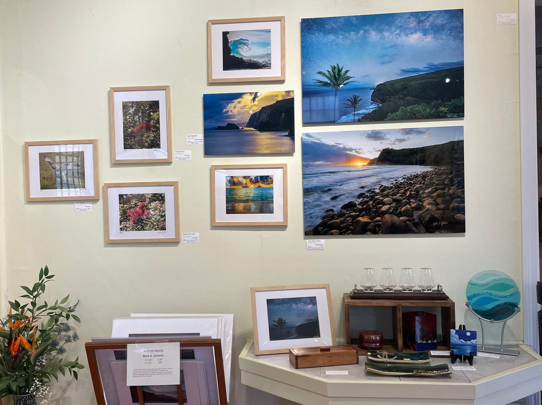 Olena Gallery景点图片