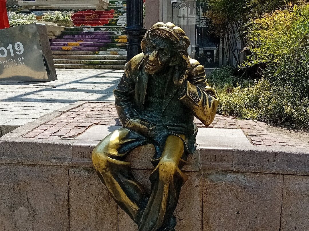 Statue of Milyo the Crazy-普罗夫迪夫必去景点