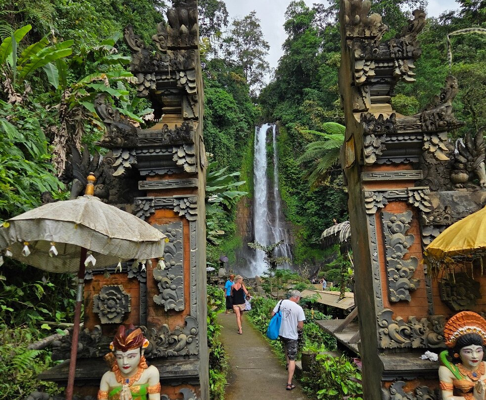Les Waterfall-特贾库拉必去景点