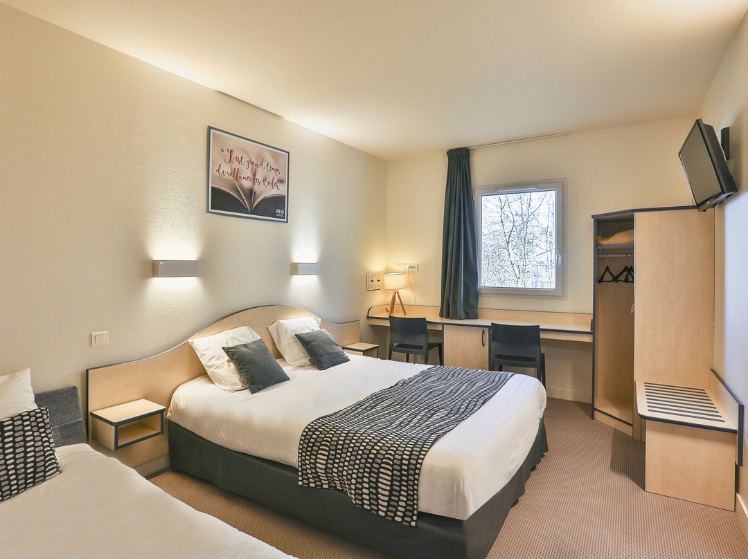 ACE Hotel Vendee Sainte Hermine主图