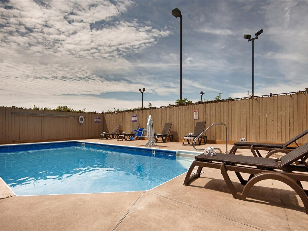 Schererville酒店住宿-Best Western Crossroads Inn