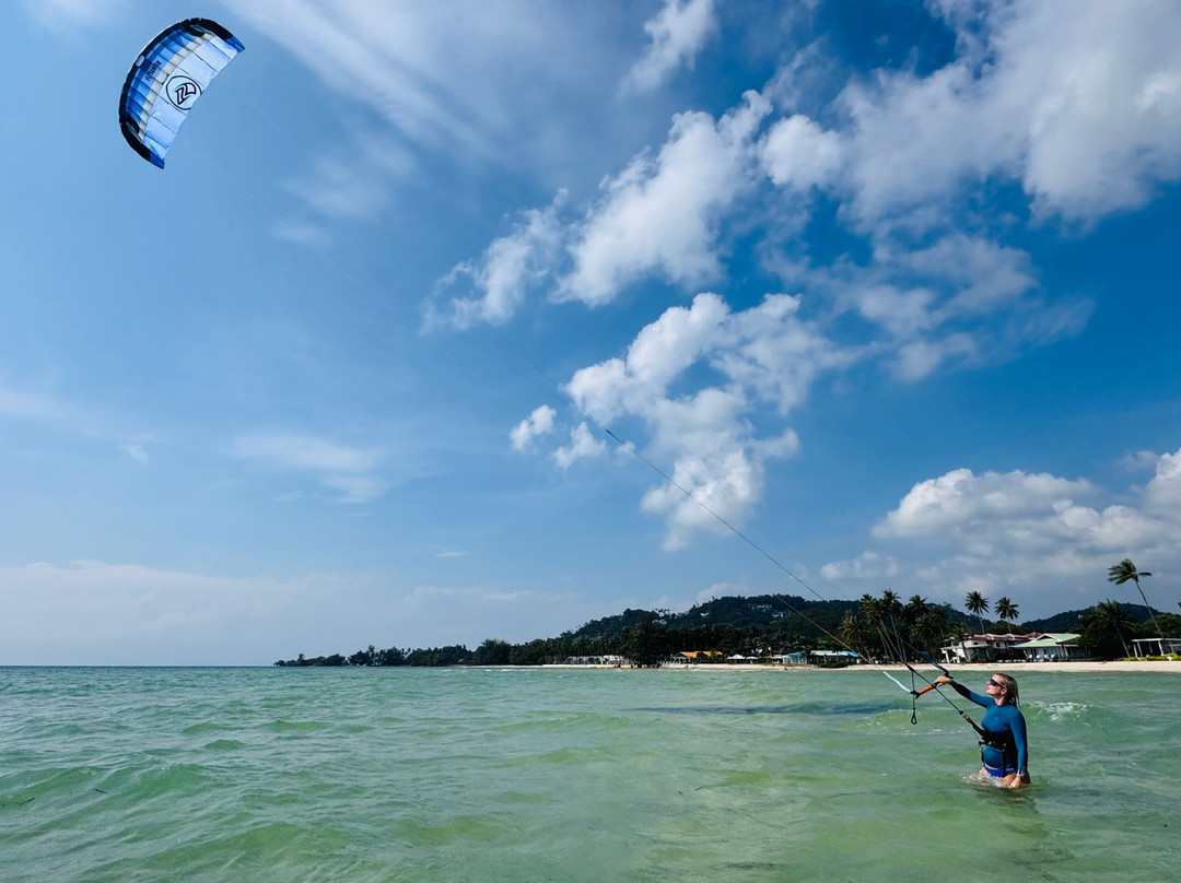 Mahalo Watersports - Kitesurfing & Efoil Koh Samui-苏梅岛必去景点