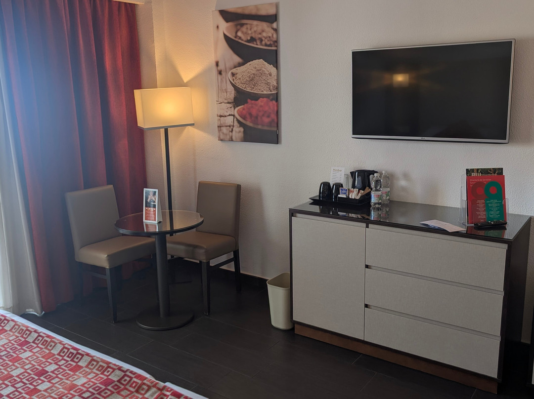 Hotel Riu Monica主图