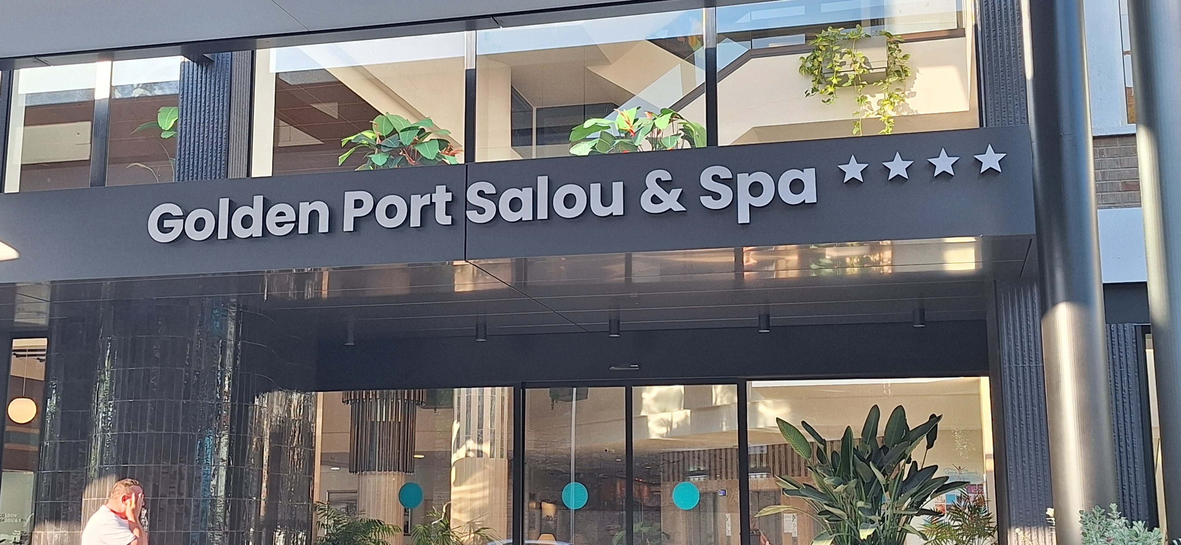 Golden Avenida Family Suites-官方