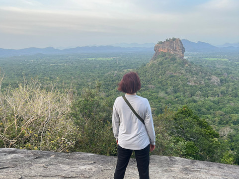 Priyan Tours-科伦坡必去景点