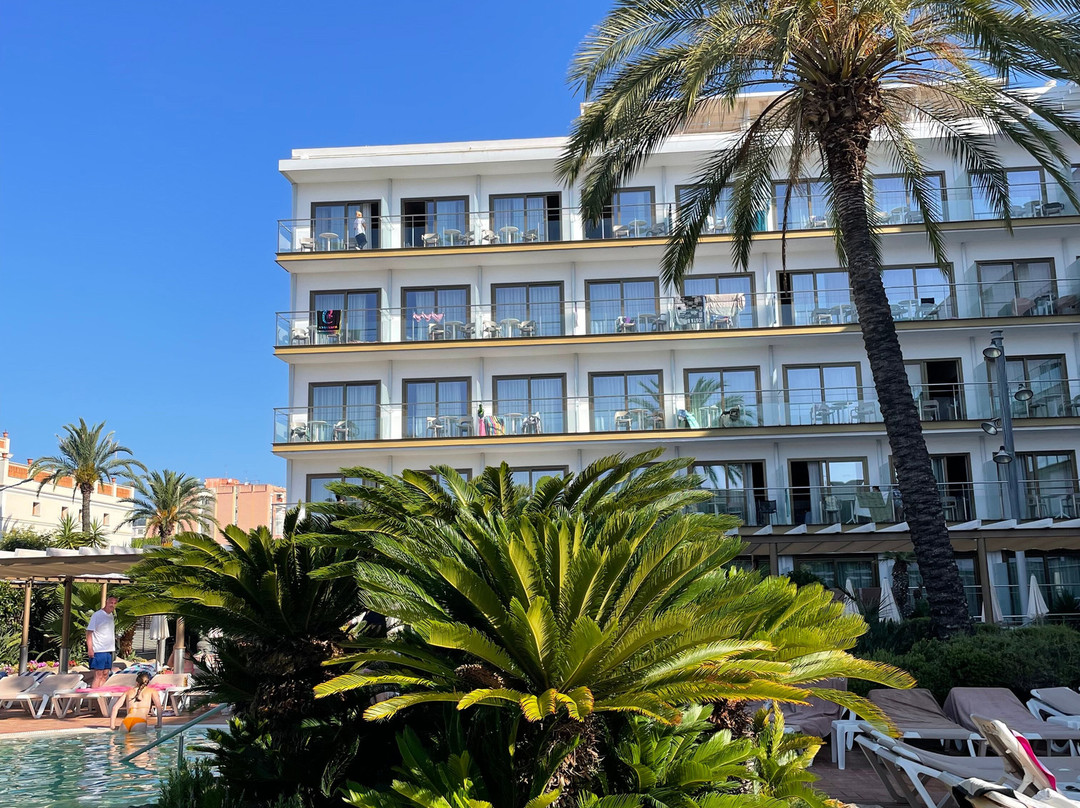 斯黛拉水疗酒店主图