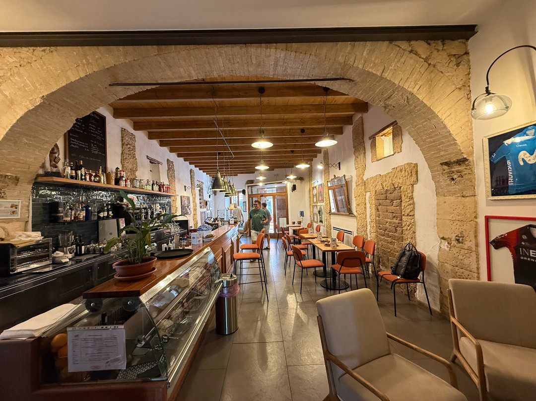 SardiniaCycling-夸尔图－圣埃莱娜必去景点