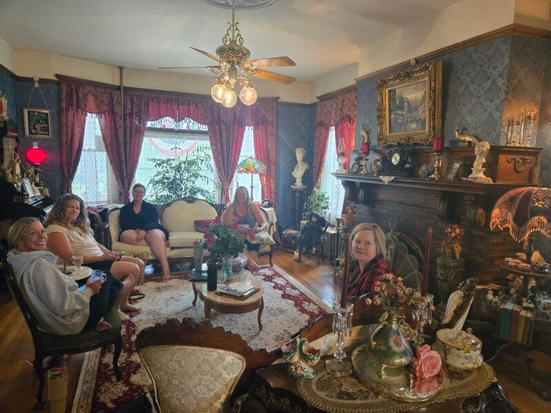 The Gilbert Mansion B & B-大急流城必去景点