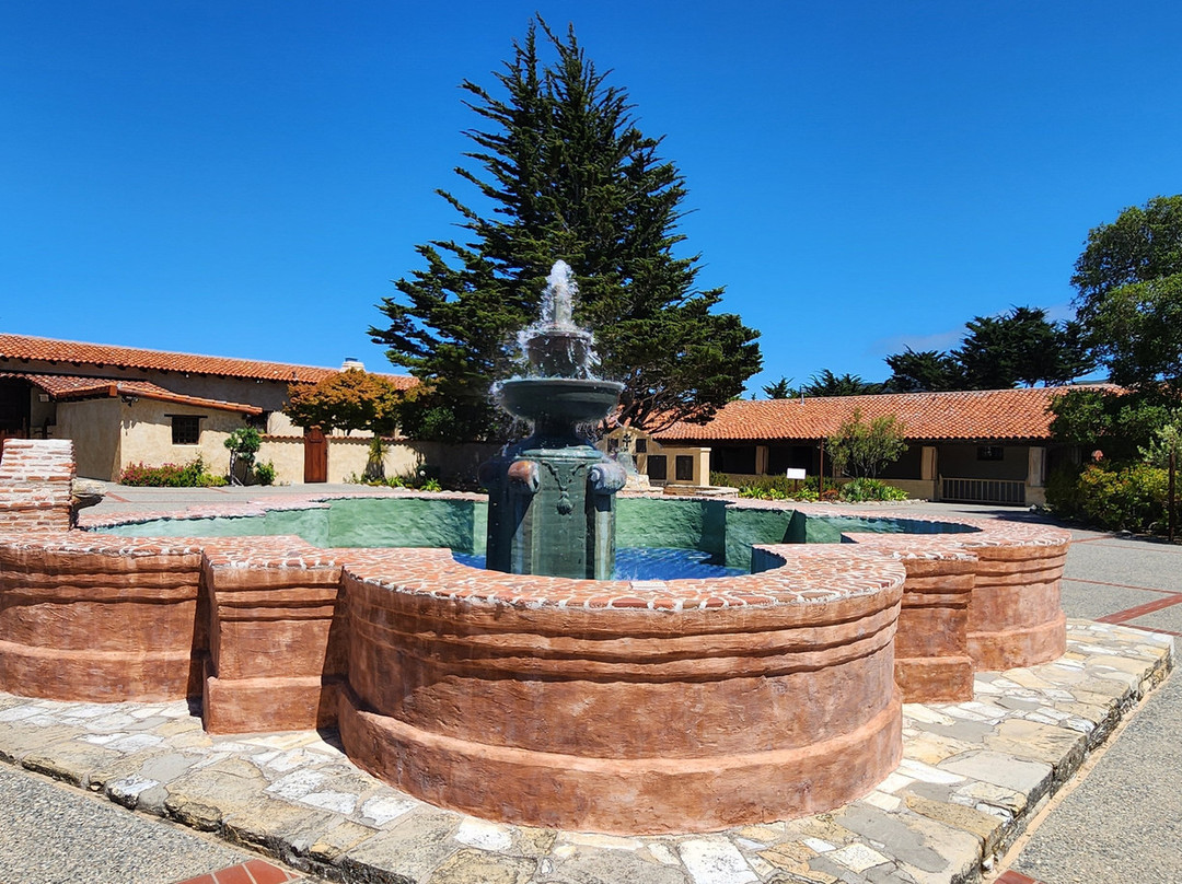 卡梅尔教堂-卡梅尔必去景点