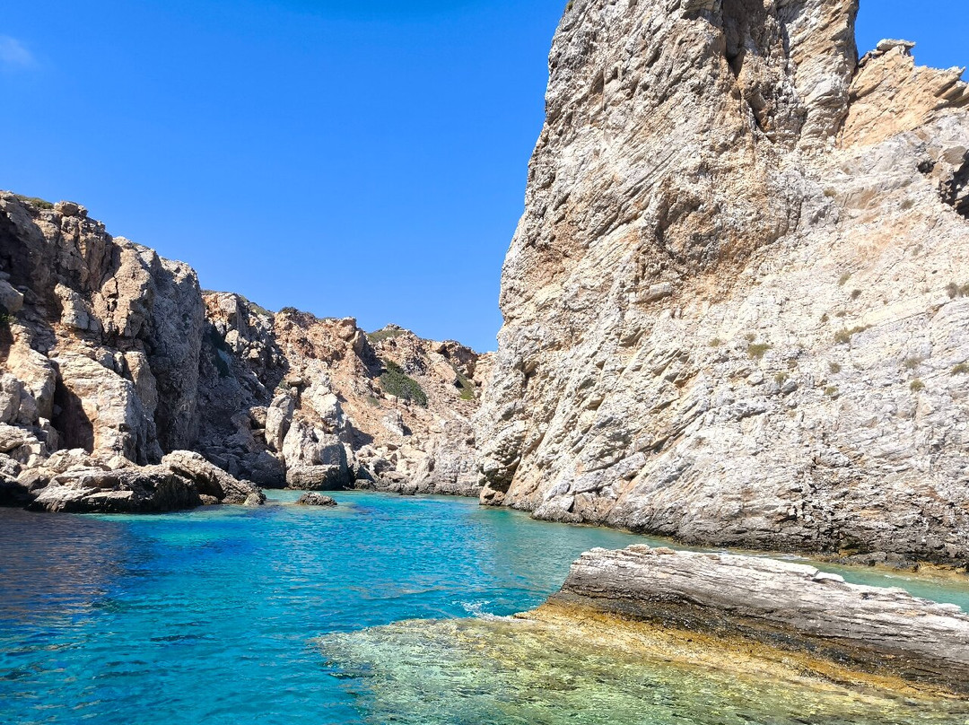 Captain Manolis Boat-Diafani必去景点