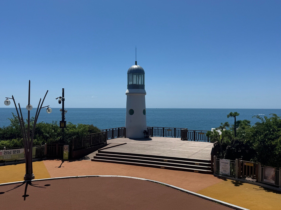 Dongbaekseom-釜山必去景点