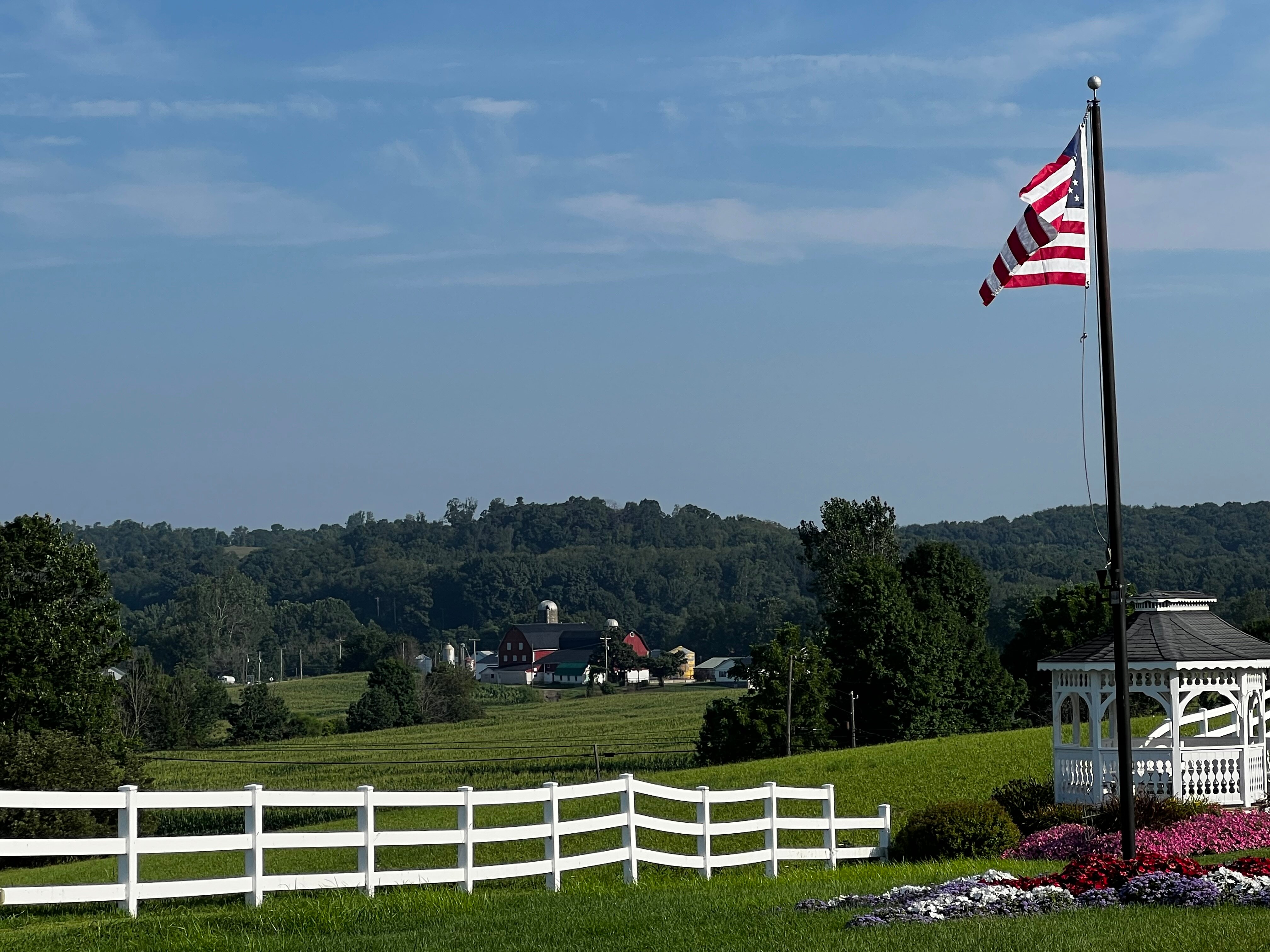 The Inn at Amish Door-官方