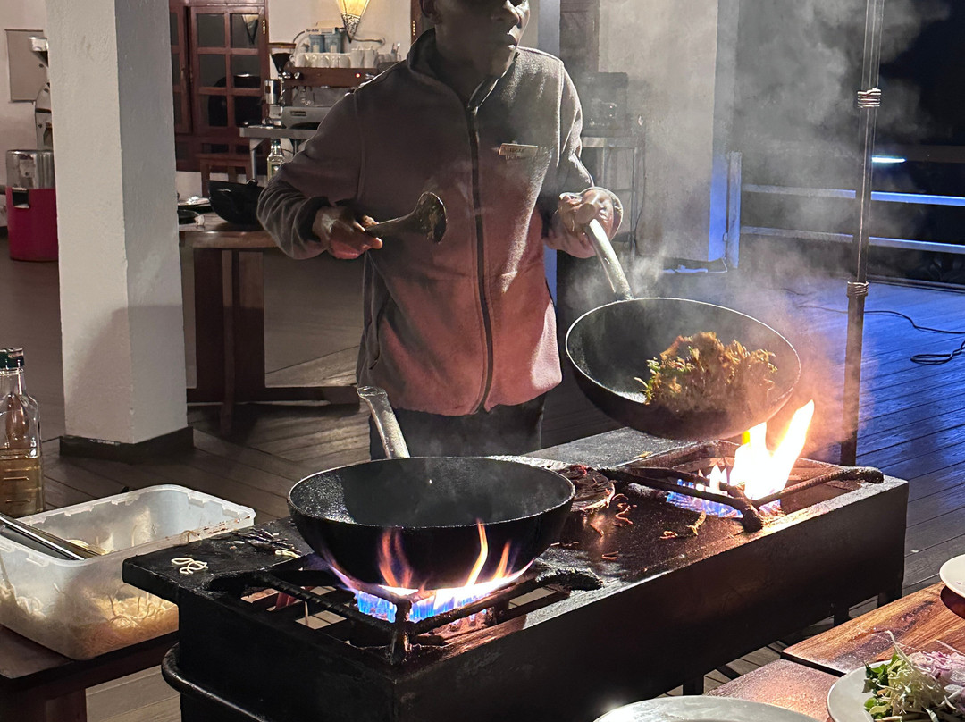 KURUMBIZI TOURS & SAFARIS-莫洛哥罗必去景点