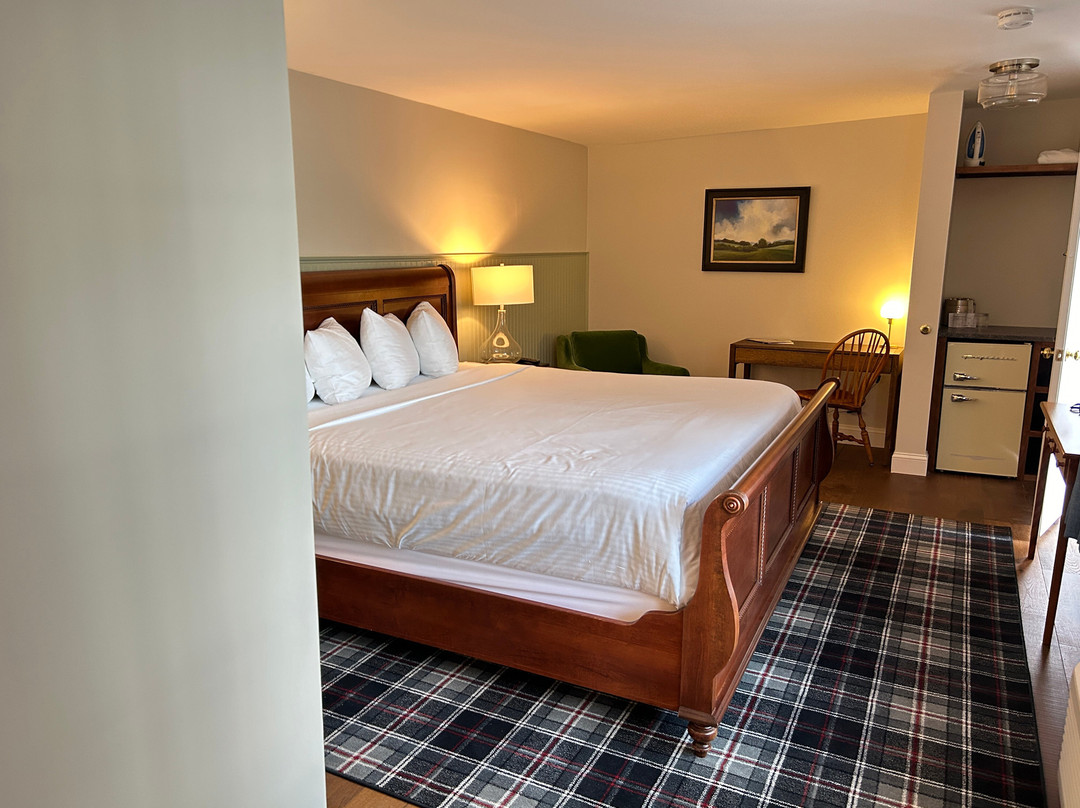 The Shire Woodstock主图