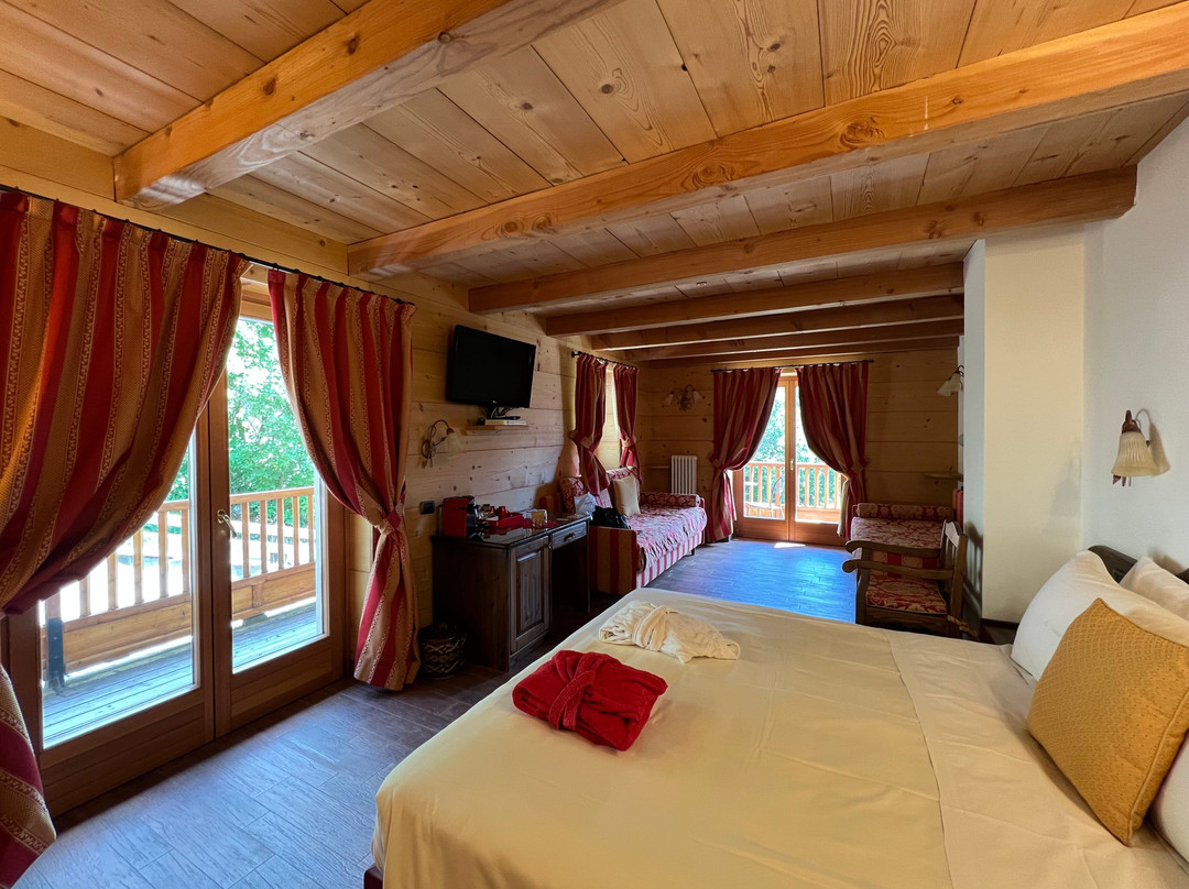 Hotel Les Combes主图