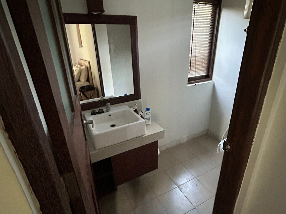 普瑞林加尼简易别墅酒店主图