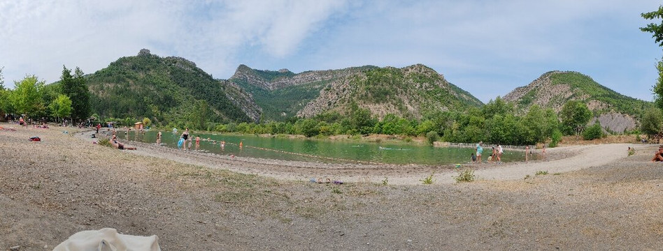 Le Plan d'Eau du Pas des Ondes-Cornillon-sur-l'Oule必去景点