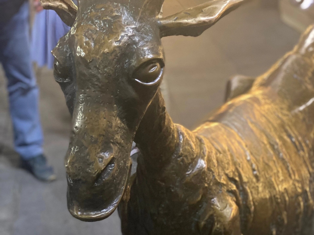 Sculpture the Funny Goat-下诺夫哥罗德必去景点