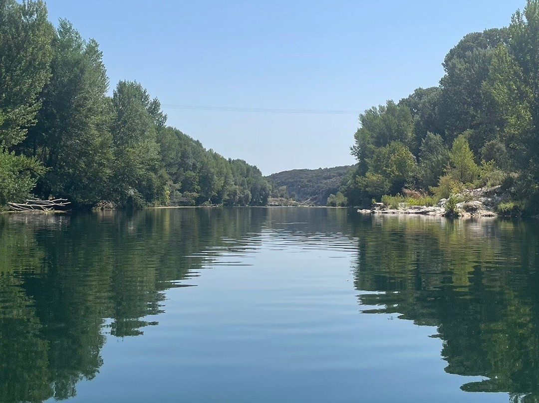 Canoe Le Tourbillon-Collias必去景点