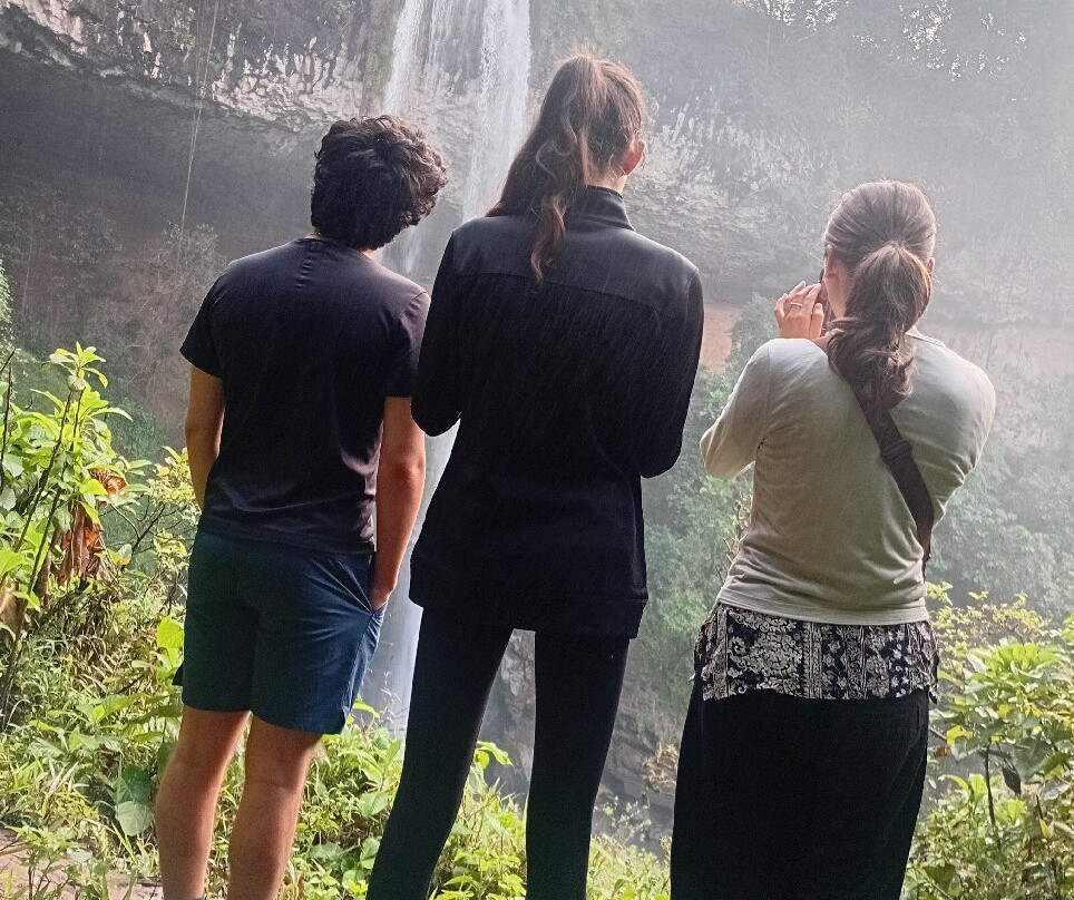 Kaporogwe Falls-Tukuyu必去景点